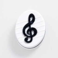 Скрипичный ключ на овале форма пластиковая