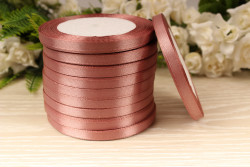 Атласная лента розовая пенка цвета (6 мм)